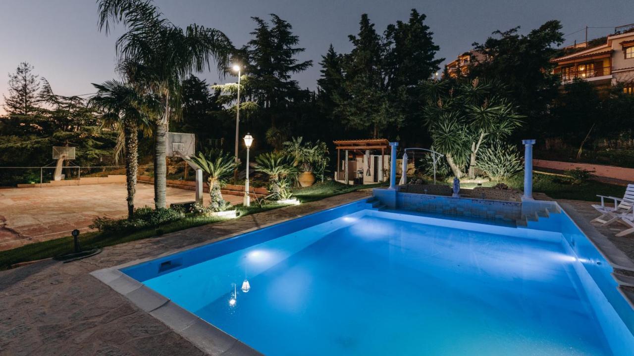 Crystal Villa Patras Exterior foto
